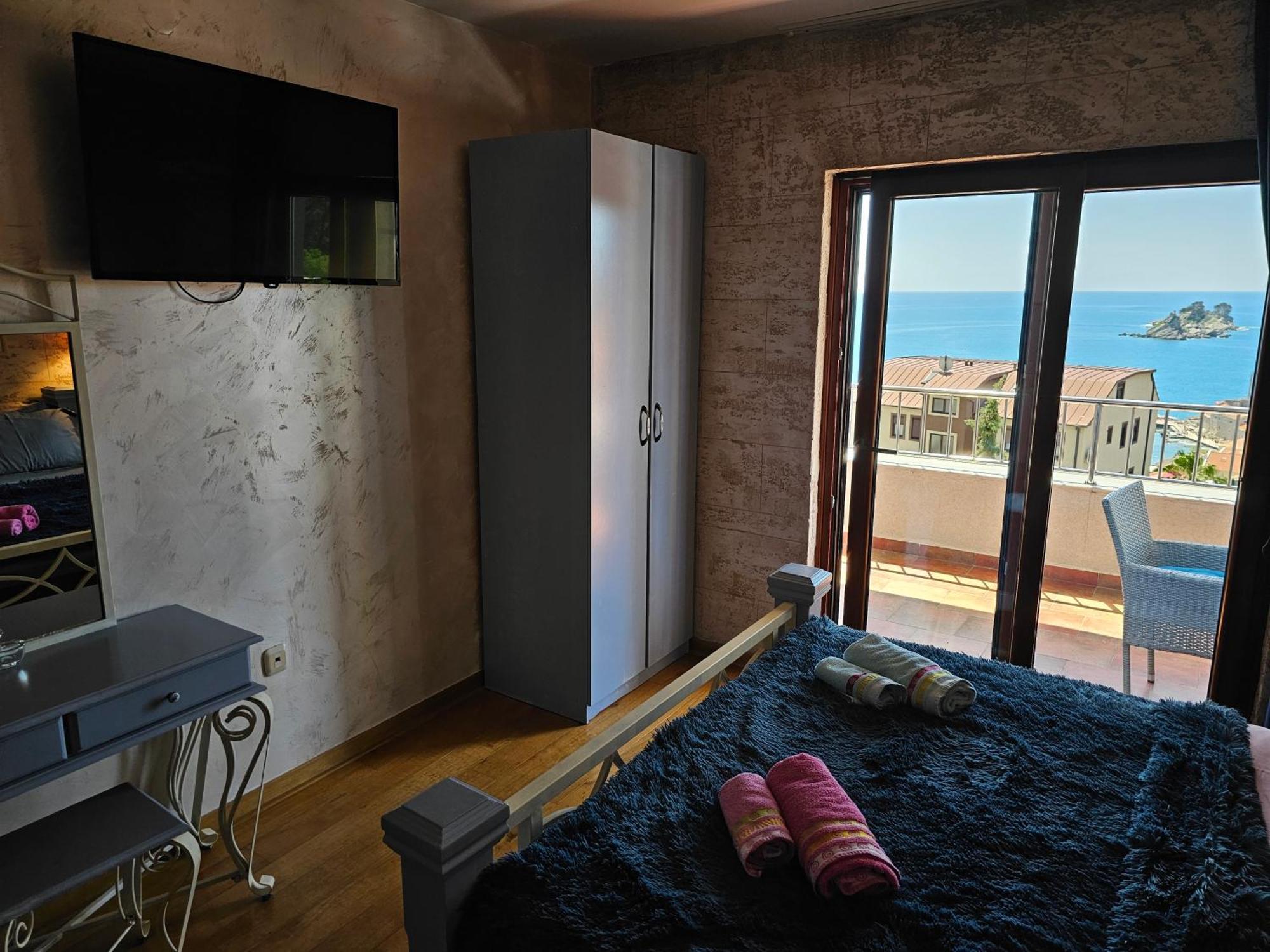 Medin Apartments Bluvista Petrovac المظهر الخارجي الصورة