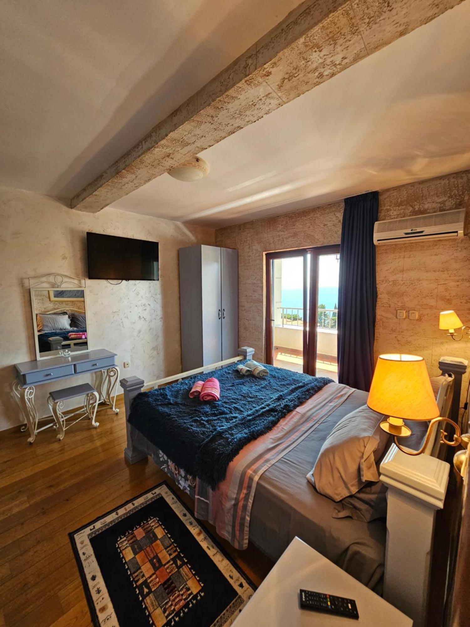 Medin Apartments Bluvista Petrovac المظهر الخارجي الصورة