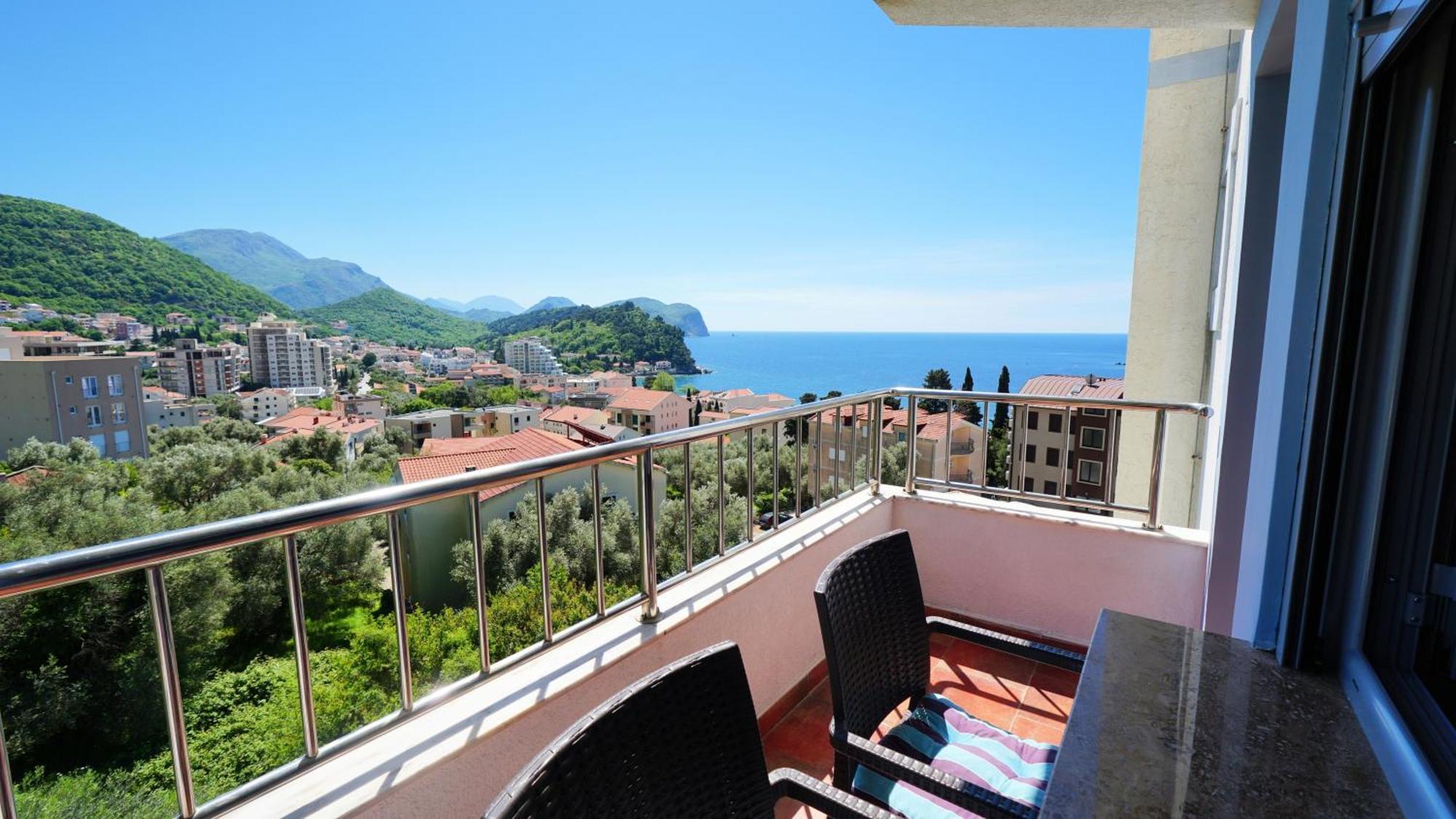 Medin Apartments Bluvista Petrovac المظهر الخارجي الصورة